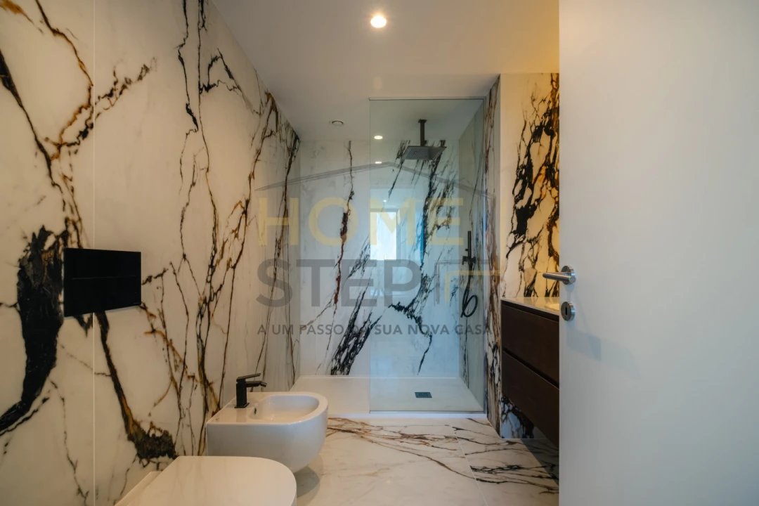 Apartamento T4 para Venda em Matosinhos e Leça da Palmeira Foto 30