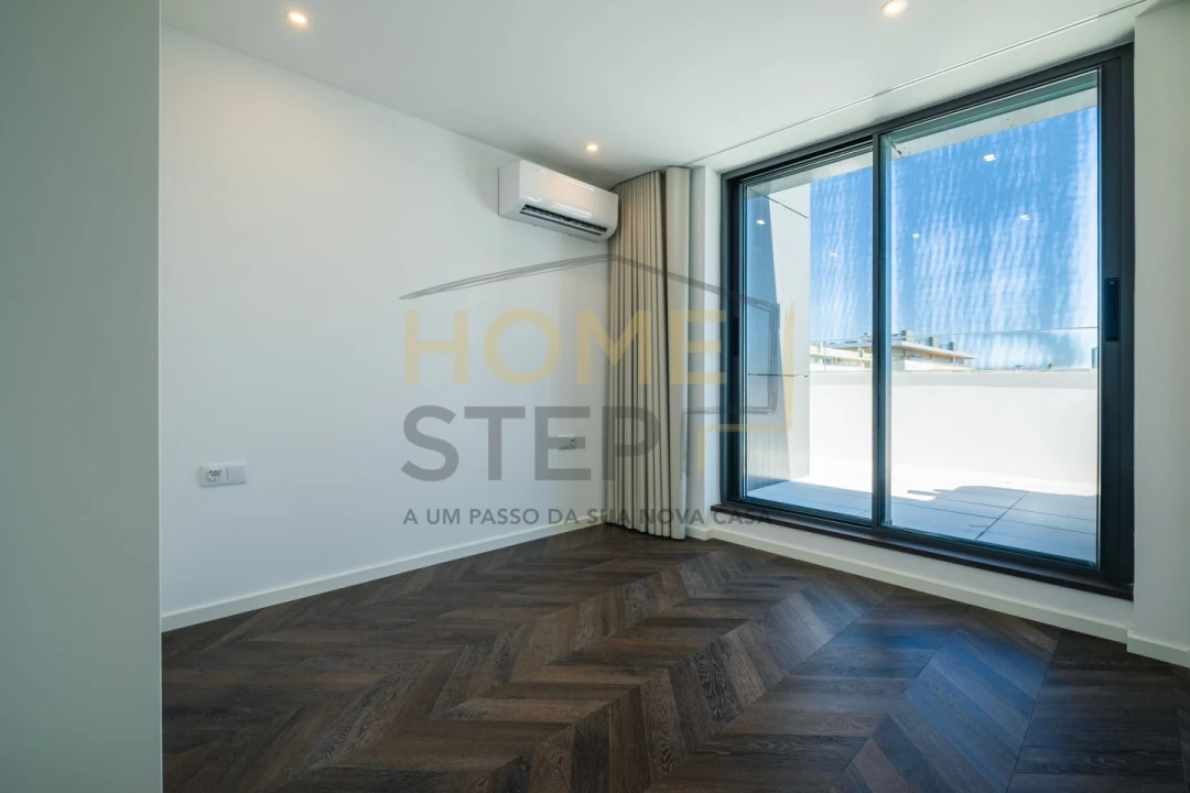 Apartamento T4 para Venda em Matosinhos e Leça da Palmeira Foto 33