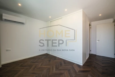 Apartamento T4 para Venda em Matosinhos e Leça da Palmeira