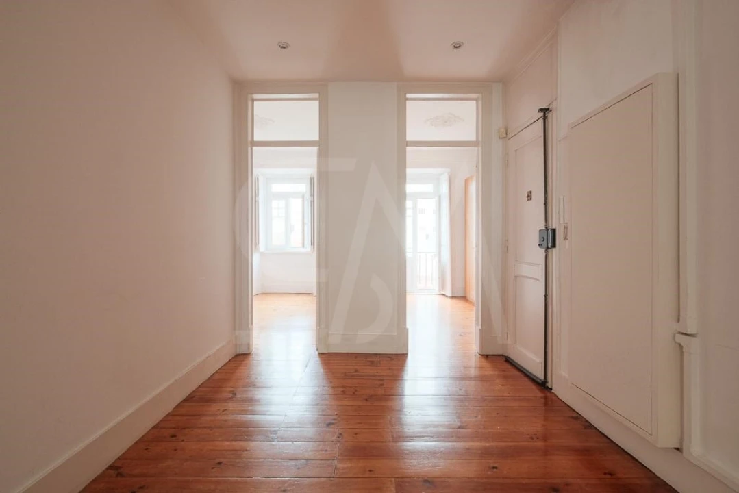 Apartamento T2 para Venda em Estrela Foto 6