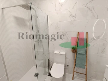 Moradia T2 para Venda em São João da Ribeira e Ribeira de São João