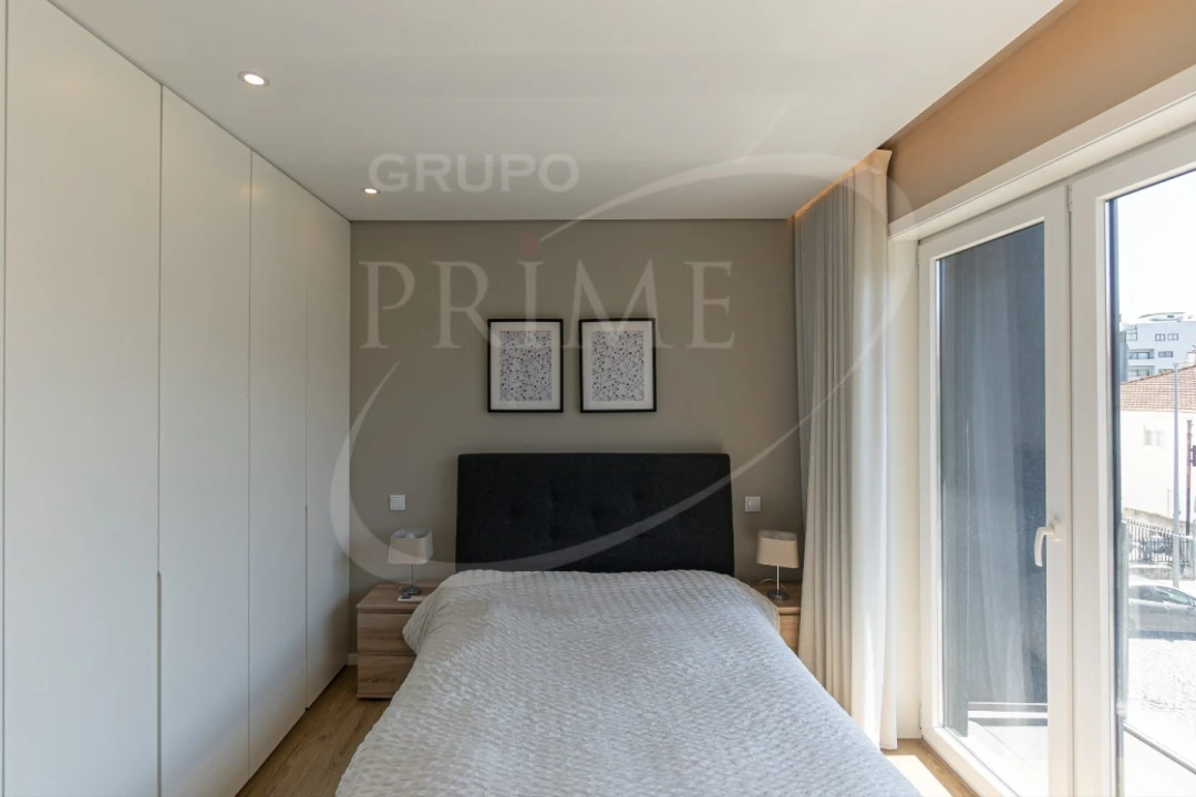 Apartamento T2 para Arrendamento em Aldoar, Foz do Douro e Nevogilde Foto 22