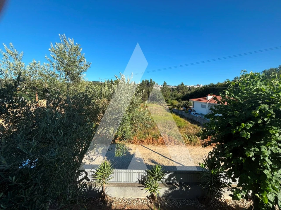 Moradia T2 para Venda em Penafiel Foto 8