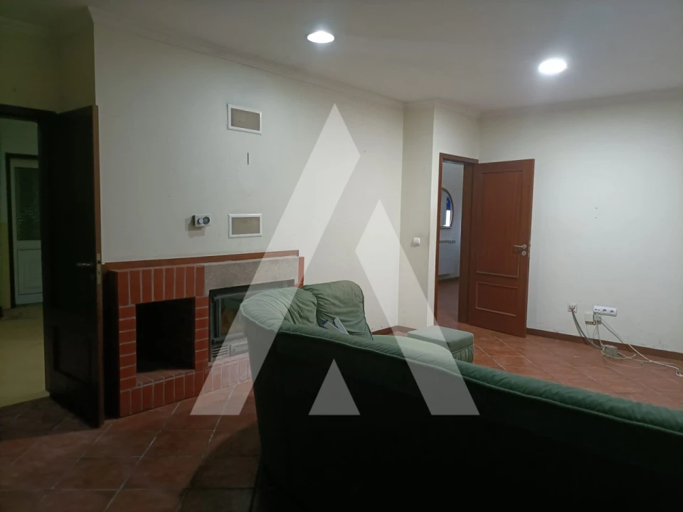 Moradia T2 para Venda em Penafiel Foto 17