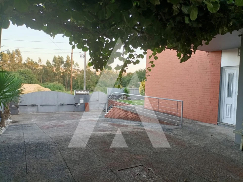 Moradia T2 para Venda em Penafiel Foto 21