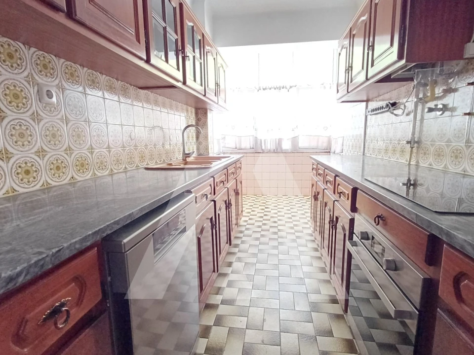 Apartamento T3 para Venda em Abraveses Foto 14