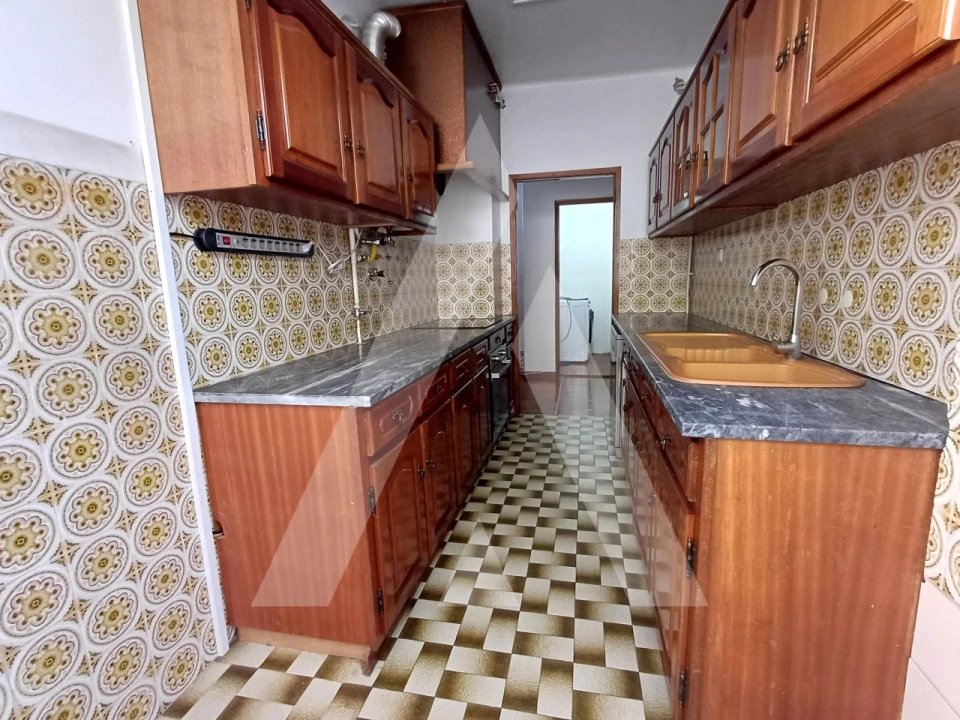 Apartamento T3 para Venda em Abraveses Foto 15