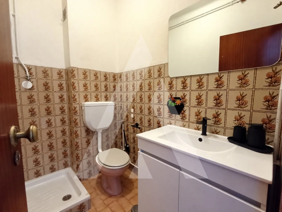 Apartamento T3 para Venda em Abraveses Foto 12
