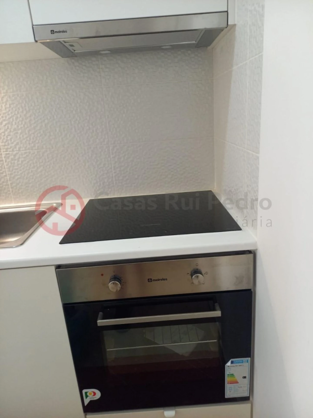 Apartamento T1 para Venda em Massamá e Monte Abraão Foto 4