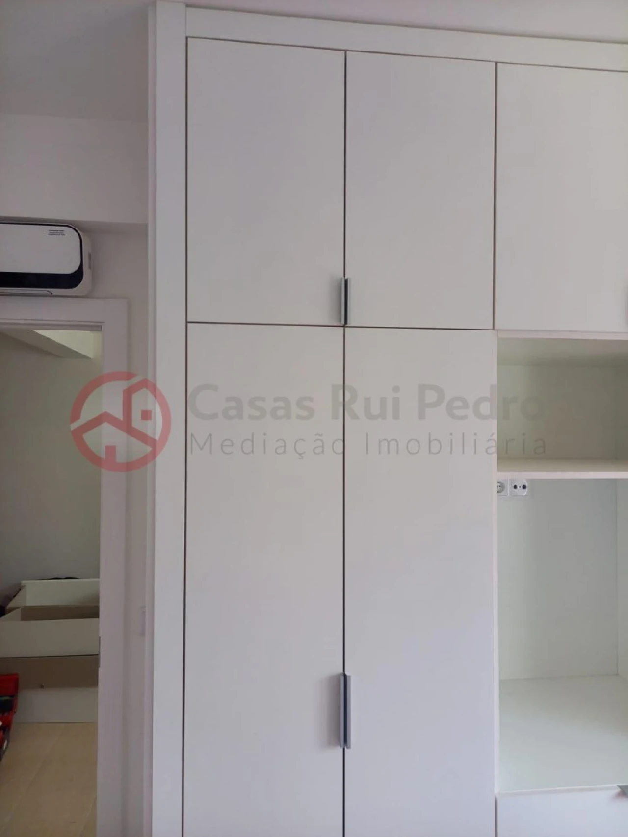 Apartamento T1 para Venda em Massamá e Monte Abraão Foto 12