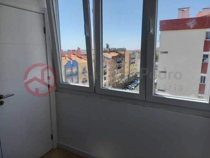 Apartamento T1 para Venda em Massamá e Monte Abraão Foto 20