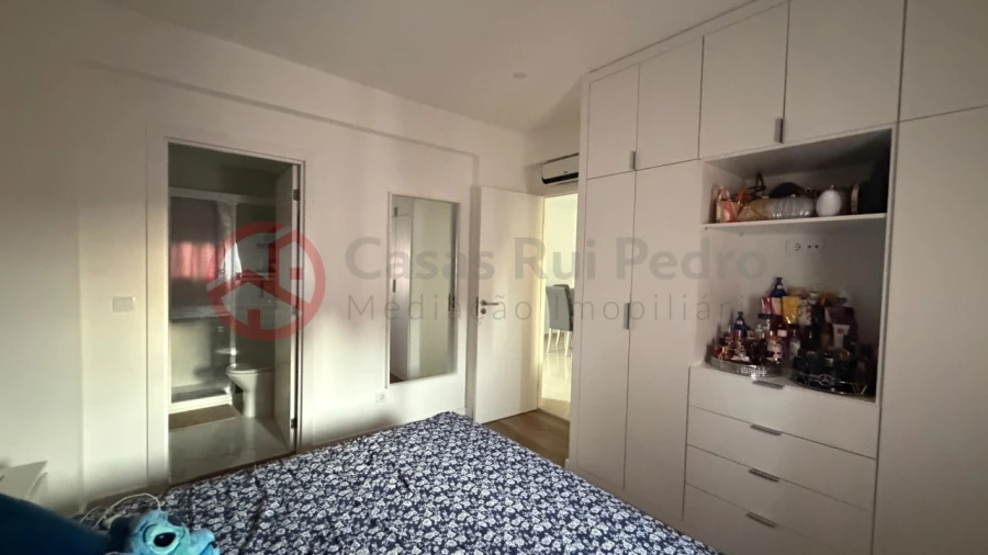 Apartamento T1 para Venda em Massamá e Monte Abraão Foto 33