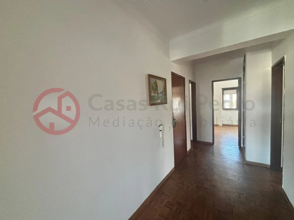 Apartamento T3 para Venda em Amora Foto 9