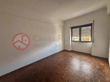 Apartamento T3 para Venda em Amora