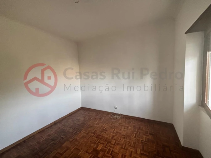 Apartamento T3 para Venda em Amora Foto 8