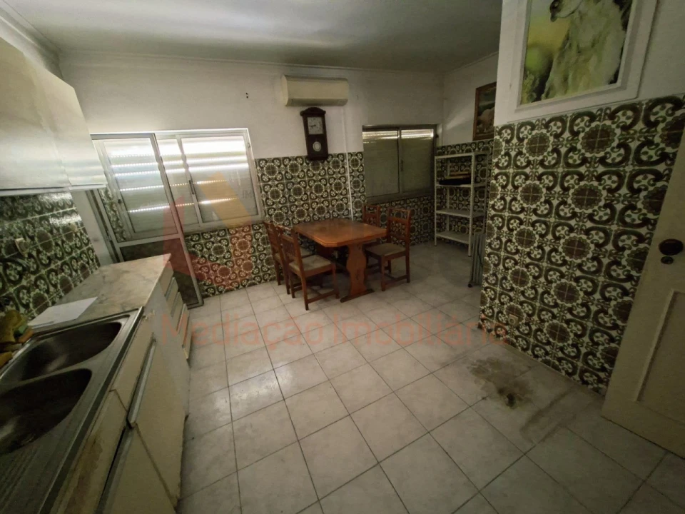 Apartamento T3 para Venda em Seixal, Arrentela e Aldeia de Paio Pires Foto 4