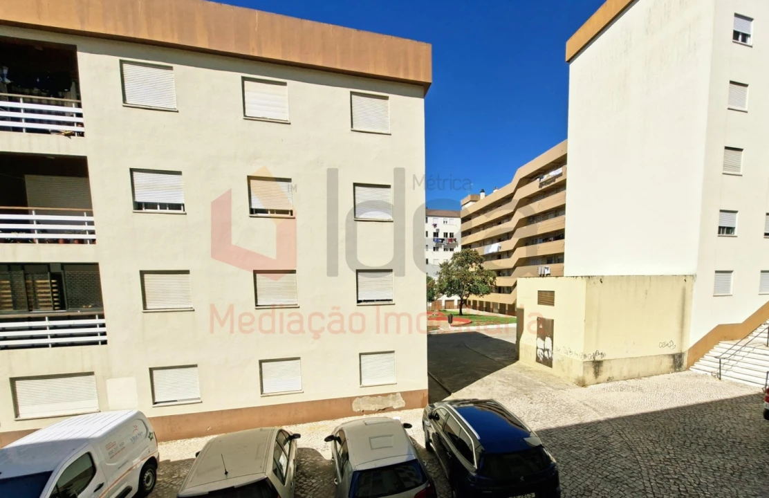 Apartamento T3 para Venda em Seixal, Arrentela e Aldeia de Paio Pires Foto 23