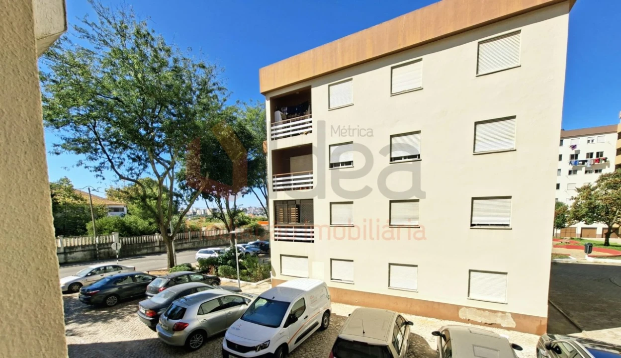 Apartamento T3 para Venda em Seixal, Arrentela e Aldeia de Paio Pires Foto 22