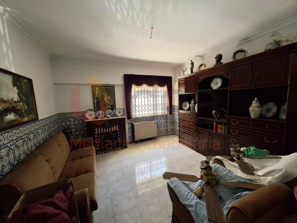 Apartamento T3 para Venda em Seixal, Arrentela e Aldeia de Paio Pires Foto 8