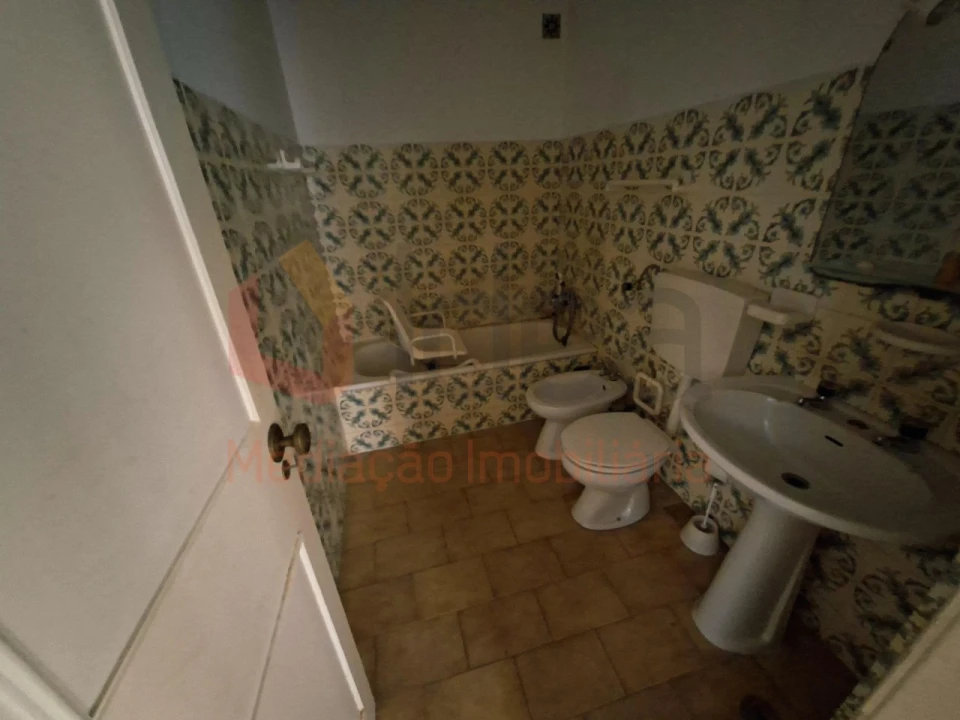 Apartamento T3 para Venda em Seixal, Arrentela e Aldeia de Paio Pires Foto 17