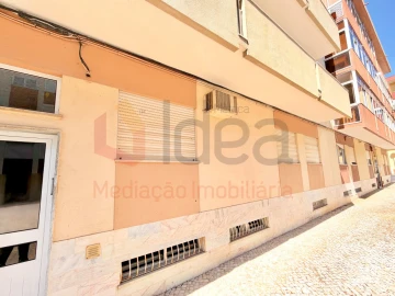 Apartamento T3 para Venda em Seixal, Arrentela e Aldeia de Paio Pires