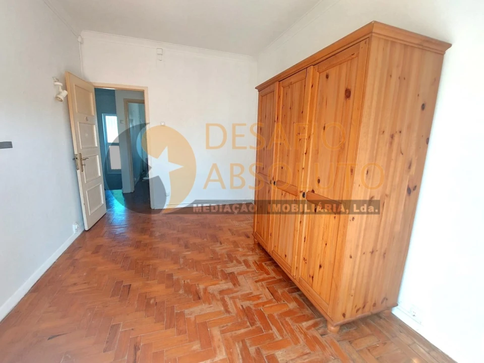 Moradia T8 para Venda em Caparica e Trafaria Foto 28