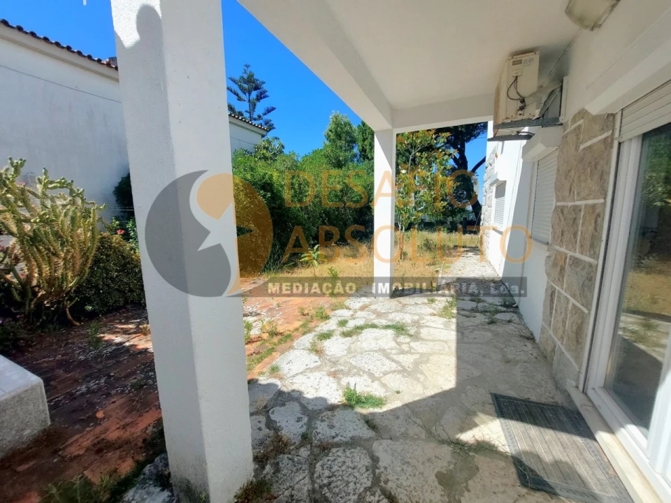 Moradia T8 para Venda em Caparica e Trafaria Foto 47