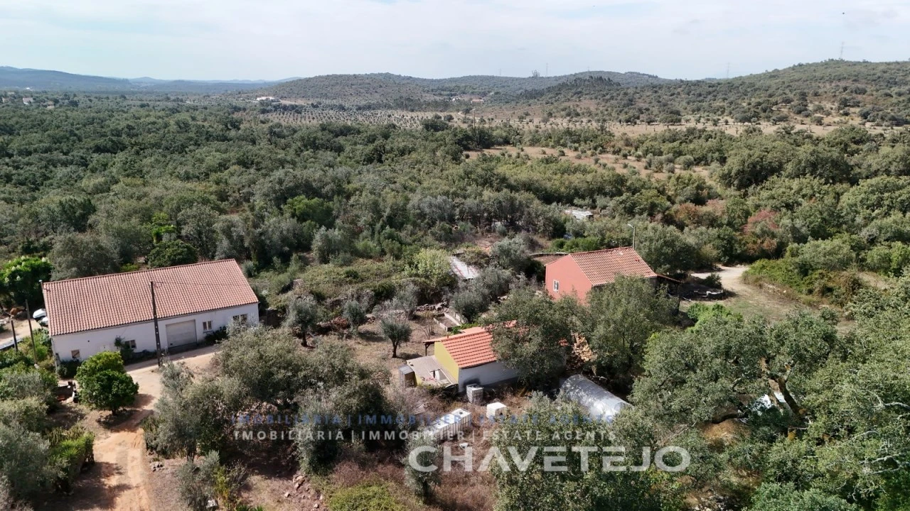 Quinta T1 para Venda em Pussos São Pedro Foto 10