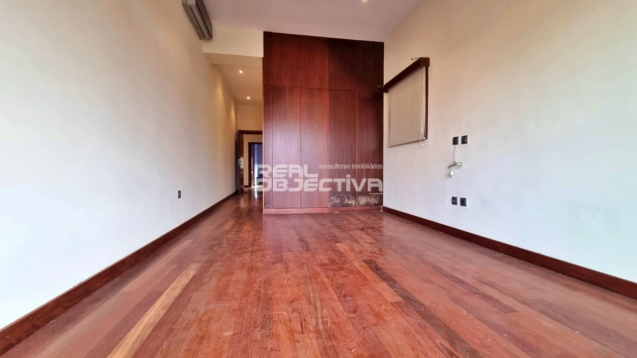 Prédio para Venda em Lordelo do Ouro e Massarelos Foto 7