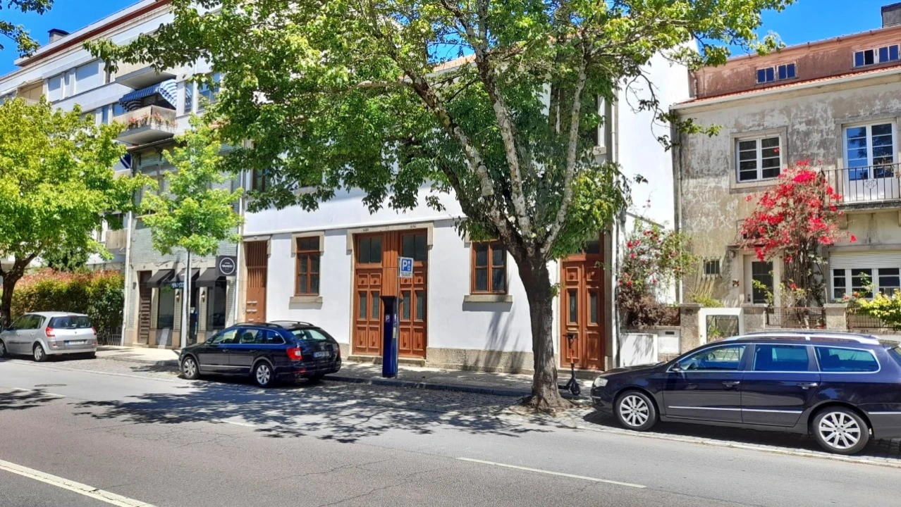 Prédio para Venda em Lordelo do Ouro e Massarelos Foto 21