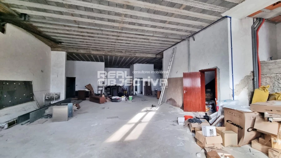 Prédio para Venda em Lordelo do Ouro e Massarelos Foto 19