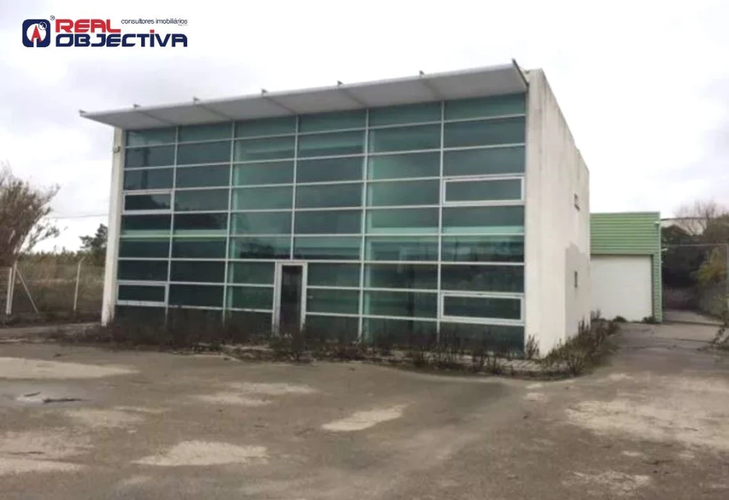 Armazém para Arrendamento em Bustos, Troviscal e Mamarrosa Foto 1