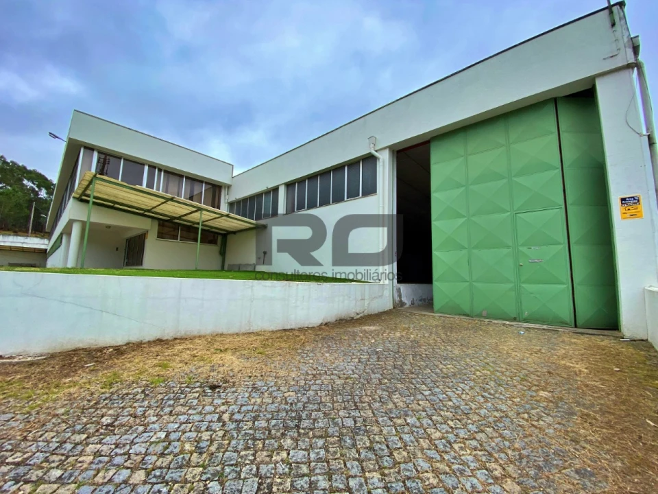 Armazém para Arrendamento em Bougado (São Martinho e Santiago) Foto 5