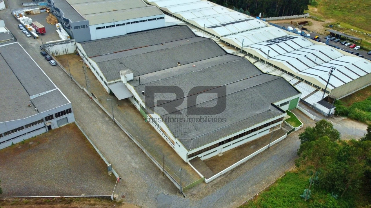 Armazém para Arrendamento em Bougado (São Martinho e Santiago) Foto 25