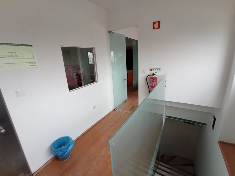Armazém para Arrendamento em Perafita, Lavra e Santa Cruz do Bispo Foto 11
