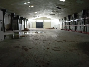 Armazém para Arrendamento em Perafita, Lavra e Santa Cruz do Bispo
