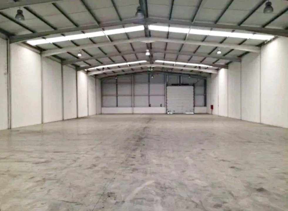 Armazém para Venda em Barrô e Aguada de Baixo Foto 2