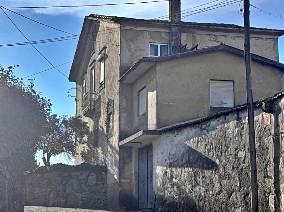 Moradia T3 para Venda em Coronado (São Romão e São Mamede) Foto 4