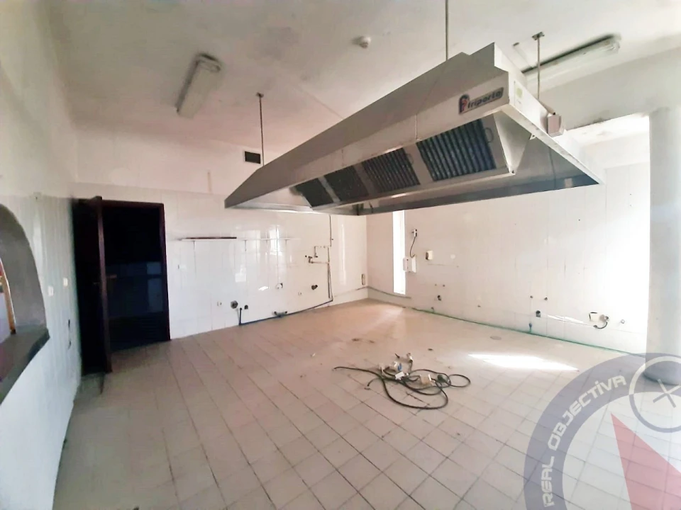 Armazém para Venda em São João de Ver Foto 6