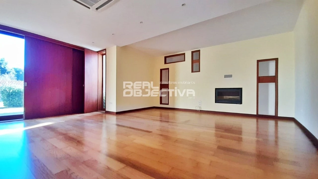 Moradia T6 para Venda em Touguinha e Touguinhó Foto 7