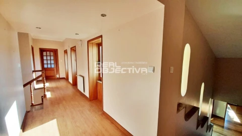 Moradia T6 para Venda em Touguinha e Touguinhó