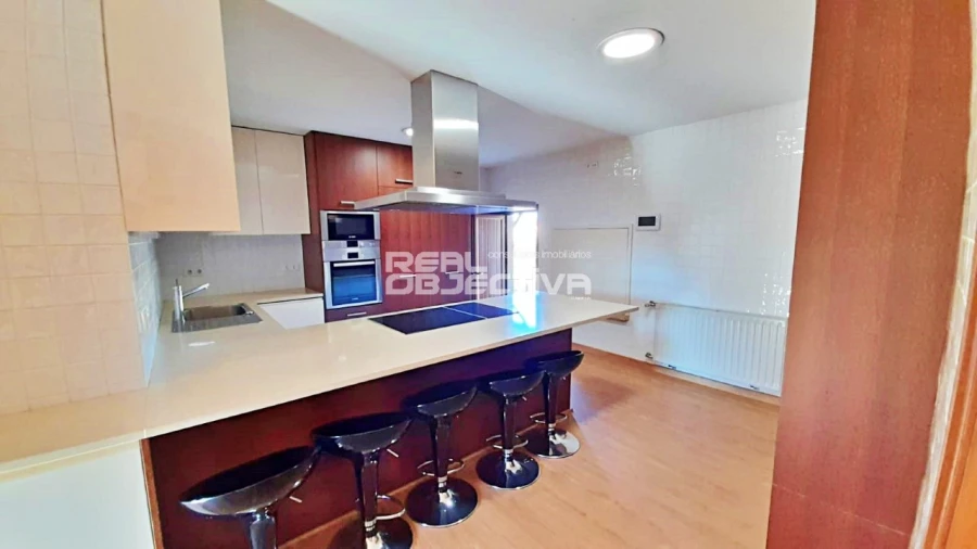 Moradia T6 para Venda em Touguinha e Touguinhó Foto 6