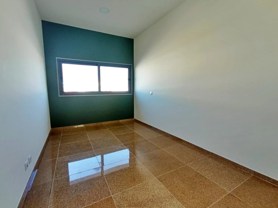 Armazém para Arrendamento em Grijó e Sermonde Foto 9