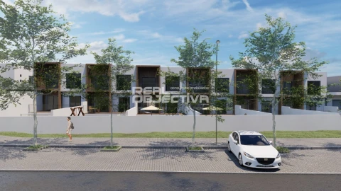 Moradia T3 para Venda em Castêlo da Maia