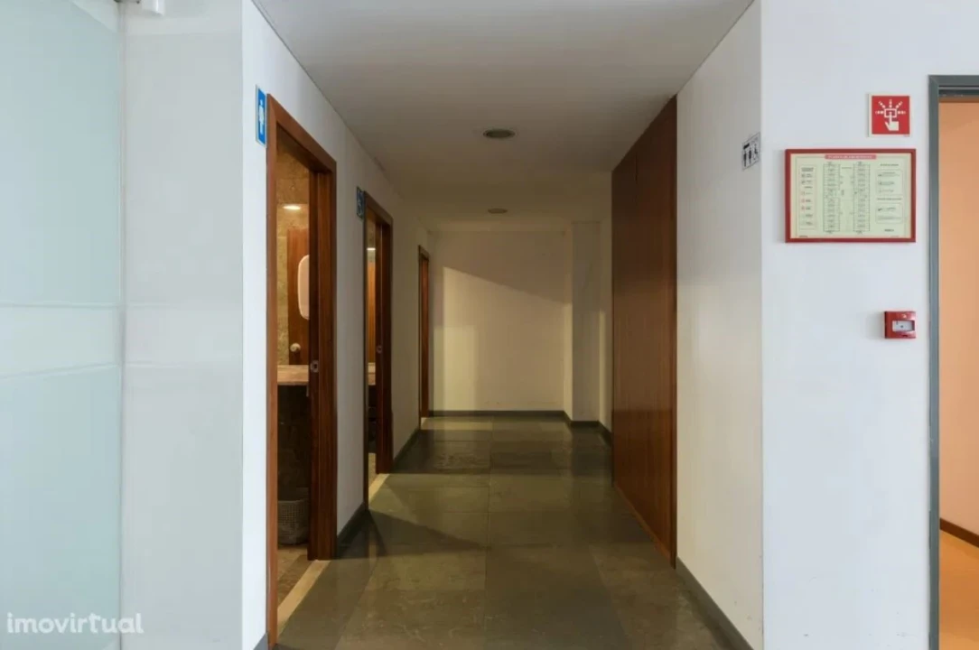 Prédio para Venda em Povoa de Lanhoso (N. Senhora do Amparo) Foto 15