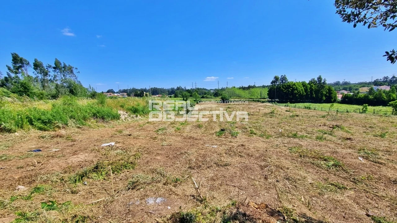 Terreno para Venda em Serzedo e Perosinho Foto 26