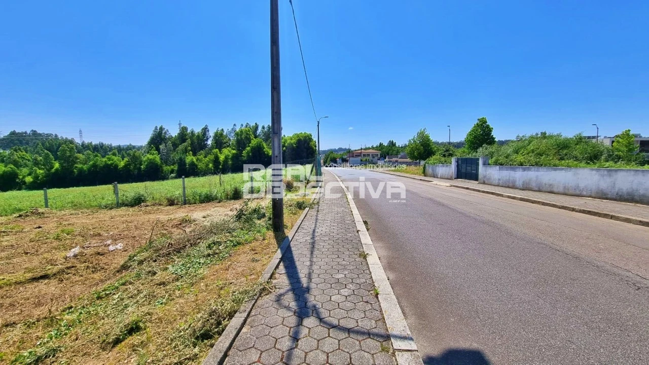 Terreno para Venda em Serzedo e Perosinho Foto 27
