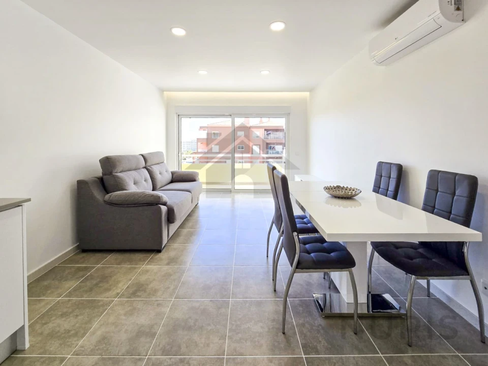 Apartamento T1 para Arrendamento em Portimão Foto 4