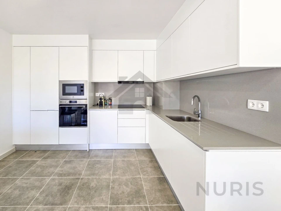 Apartamento T1 para Arrendamento em Portimão Foto 6