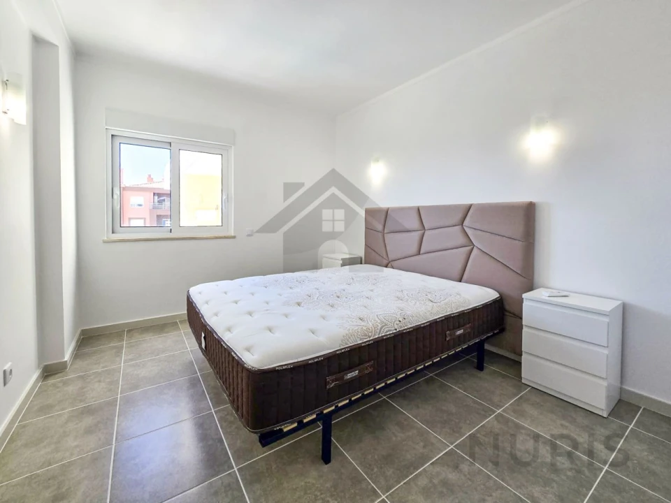Apartamento T1 para Arrendamento em Portimão Foto 8